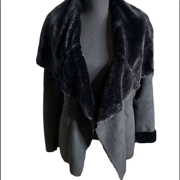 Dress Barn Black faux Shearling coat drape front 🖤 WARM size medium beautiful! - Picture 10 of 13